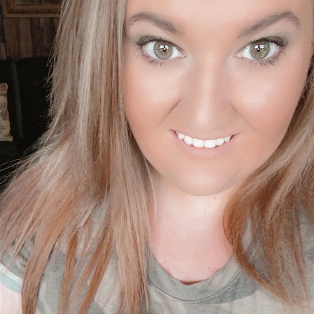 Meet your Posher, Jacki